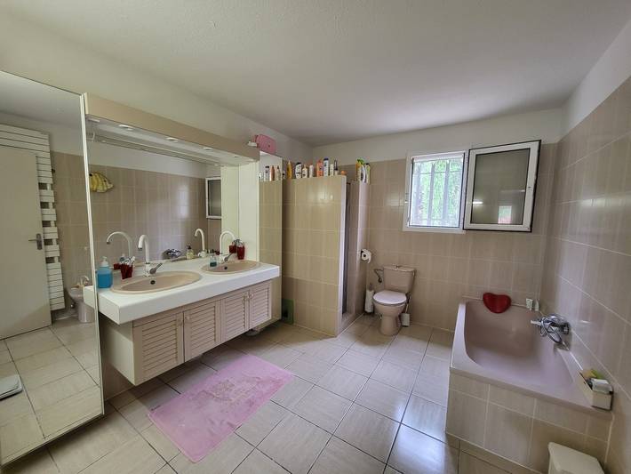 Gîte pour 6 personnes, avec piscine, animaux acceptés à Pouzols-Minervois - 2