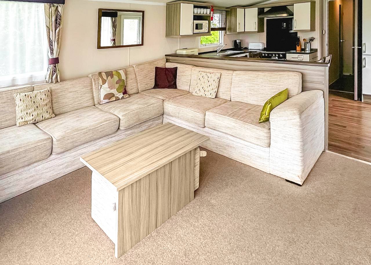 Glamping for 6 People in Shalfleet, Isle of Wight
