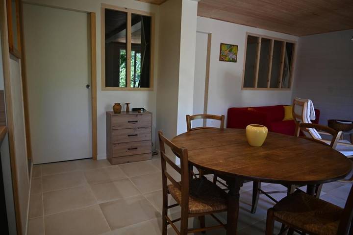 Gîte pour 4 personnes, avec Terrasse et Vue à Châteauroux-les-Alpes - 2