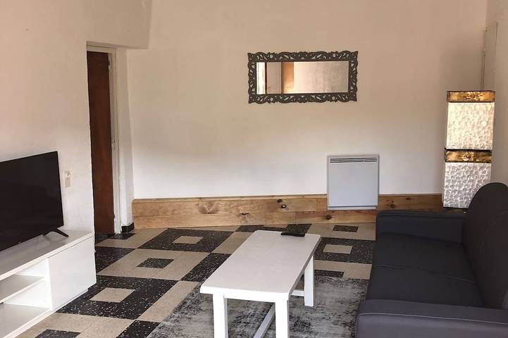 Gîte pour 4 personnes, avec terrasse à Les Mages - 4