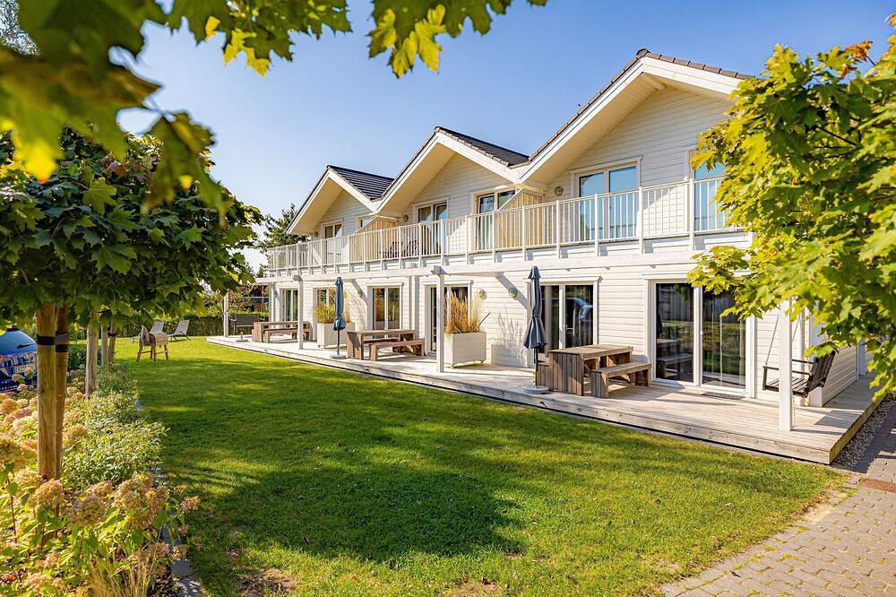 Badebude 2 - Ferienhaus im Hampton-Stil nahe Weißenhäuser Strand, Ostsee in Oldenburg in Holstein, Hohwachter Bucht