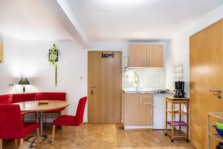 Appartement entier, Appartement "Edith" avec vue sur les montagnes, jardin partagé et Wi-Fi in Gersfeld, Rhön-Hessen
