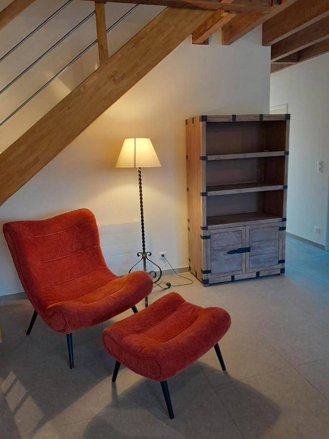 Gîte pour 23 personnes, avec vue ainsi que terrasse et jardin, animaux acceptés à Courcelles-de-Touraine - 2