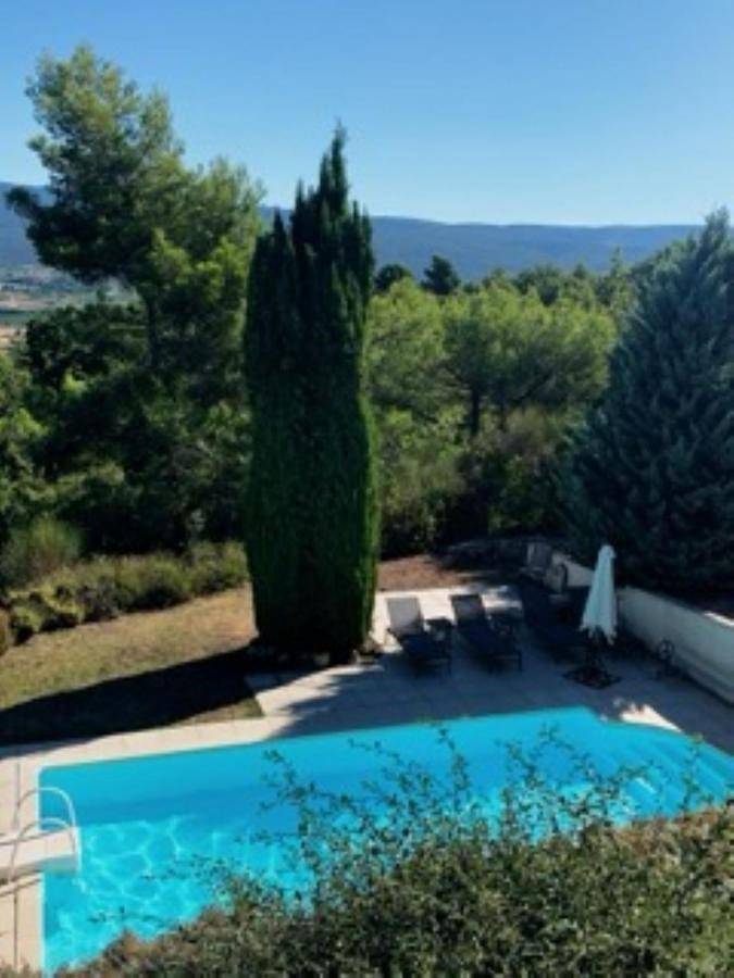 Location de vacances pour 4 personnes, avec jardin ainsi que vue et piscine à Blauvac - 2