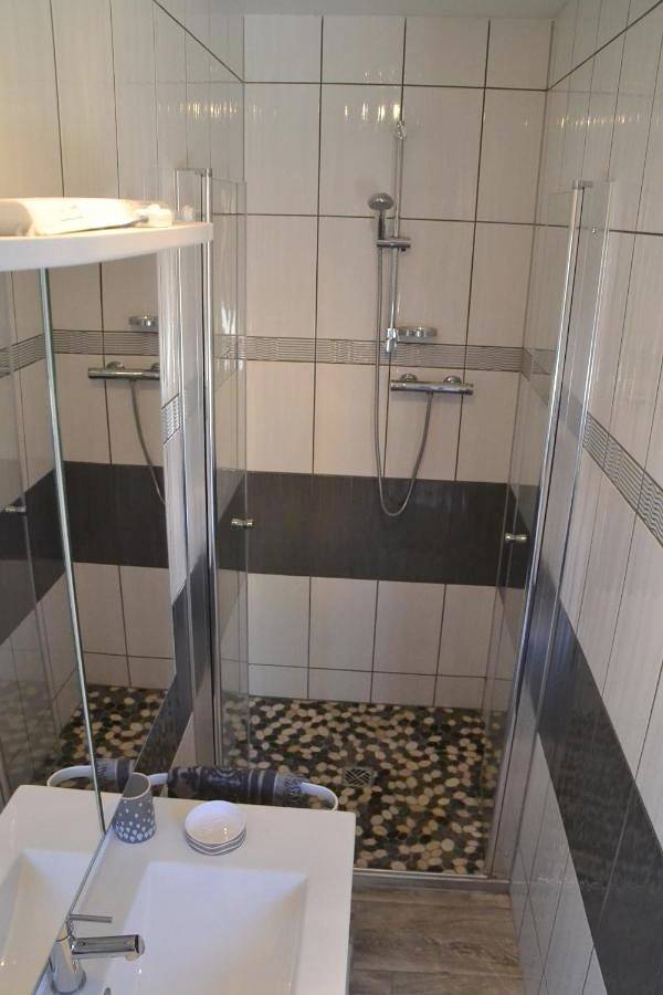 Chambre d’hôte pour 2 personnes, avec jardin et piscine ainsi que bassin pour enfant et vue dans Lac du Der-Chantecoq - 3