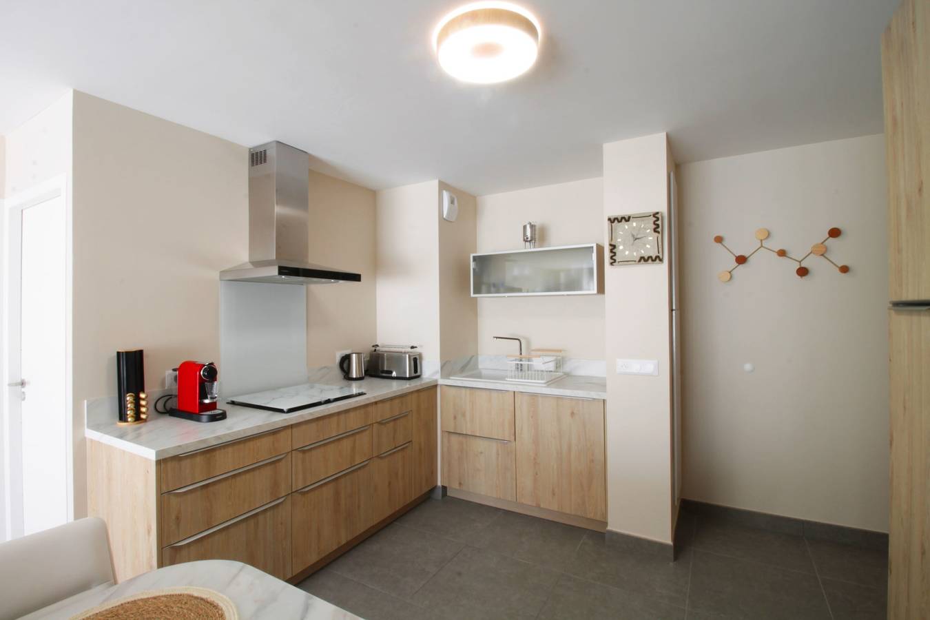 Appartement entier, T3 neuf, clim, terrasse & garage à 2 pas du Lac in Aix-les-Bains, Région de Chambéry