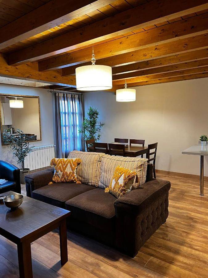 Apartamento de vacaciones para 5 personas, con balcón y vistas, Familias con niños - 1
