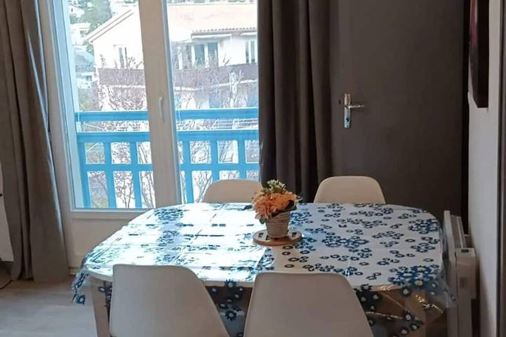Appartement de vacances pour 4 personnes, avec jardin, animaux acceptés