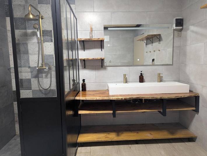 Location de vacances pour 8 personnes, avec vue ainsi que jardin et terrasse dans Belvédère de Bois Court - 3