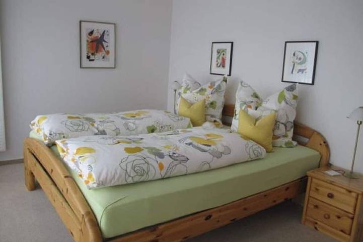 Ferienwohnung für 5 Personen, mit Terrasse und Garten in Saarlouis - 2