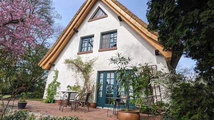 Ferienhaus für 4 Personen, mit Terrasse und Garten sowie Seeblick in Mecklenburgische Schweiz