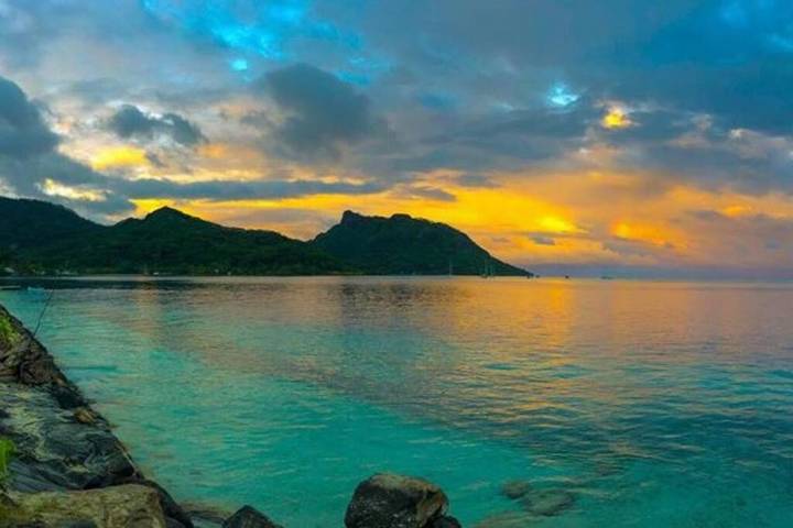 Location de vacances pour 3 personnes, avec terrasse et jardin dans Huahine - 4