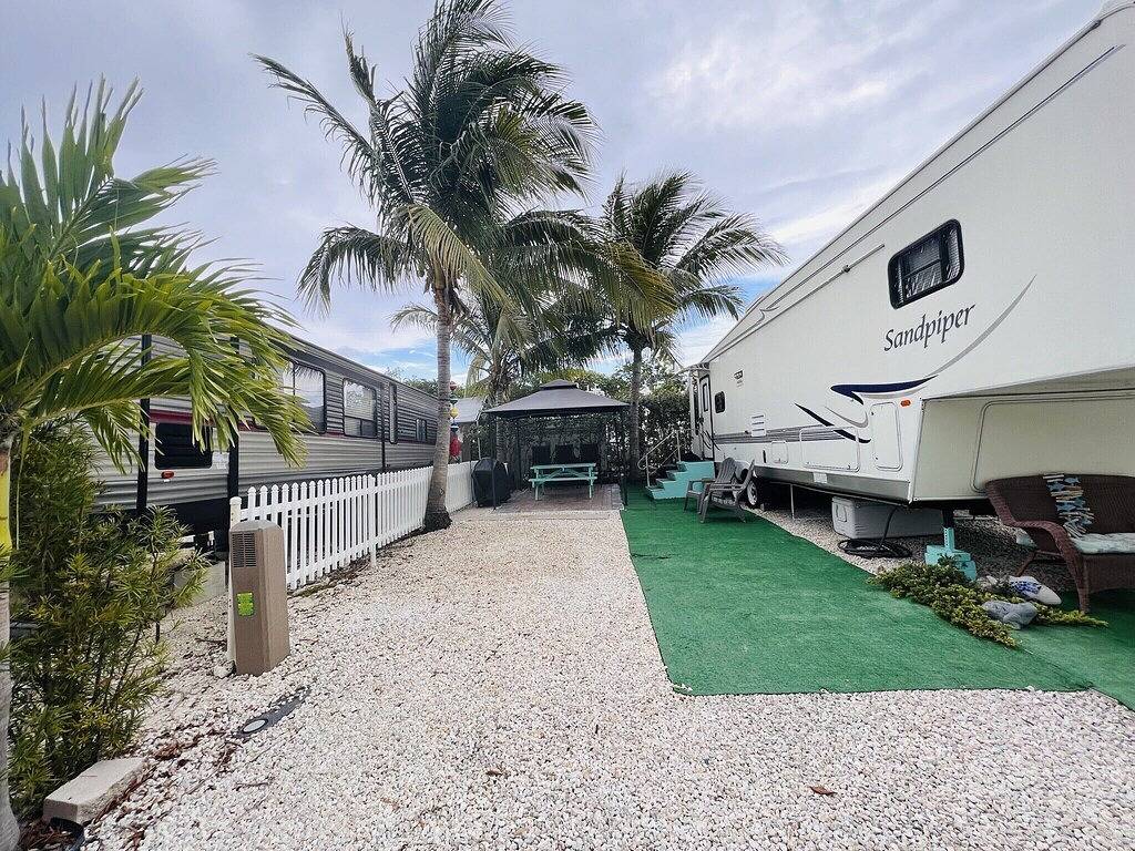 Relax at Key Largo in Key Largo