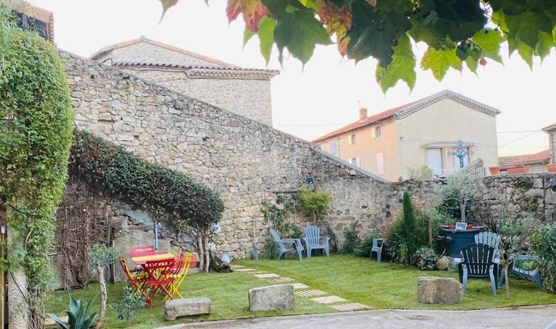 Chambre d’hôte pour 3 personnes, avec terrasse ainsi que jardin et vue à Saint-Cyr (Ardèche) - 3