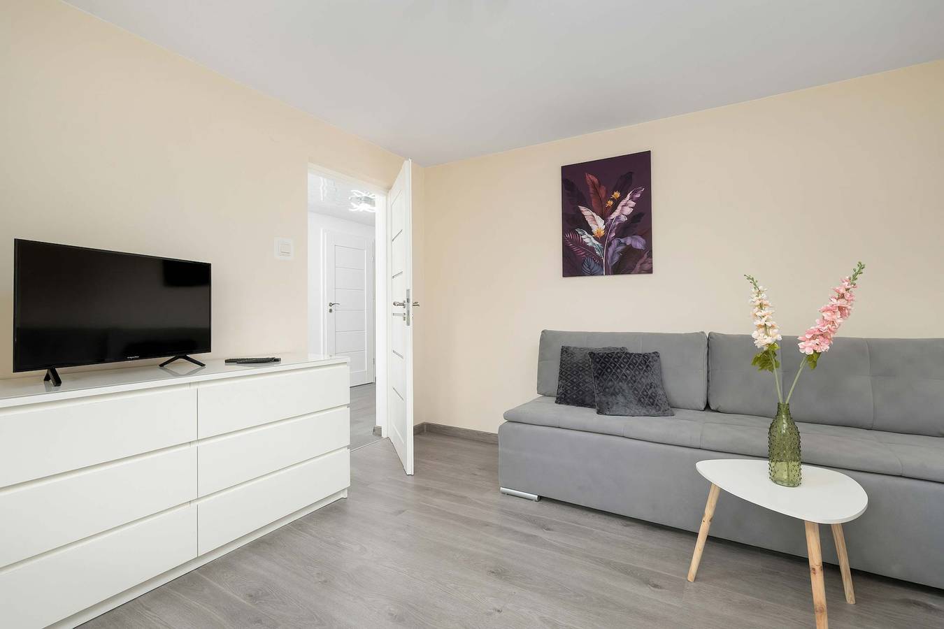 Ganze Wohnung, Wojtyły 253 Rzeszów | Large Apartment with Garden, 4 Parking Spaces, 3 Desks and Bathtub in Rzeszów, Karpatenvorland