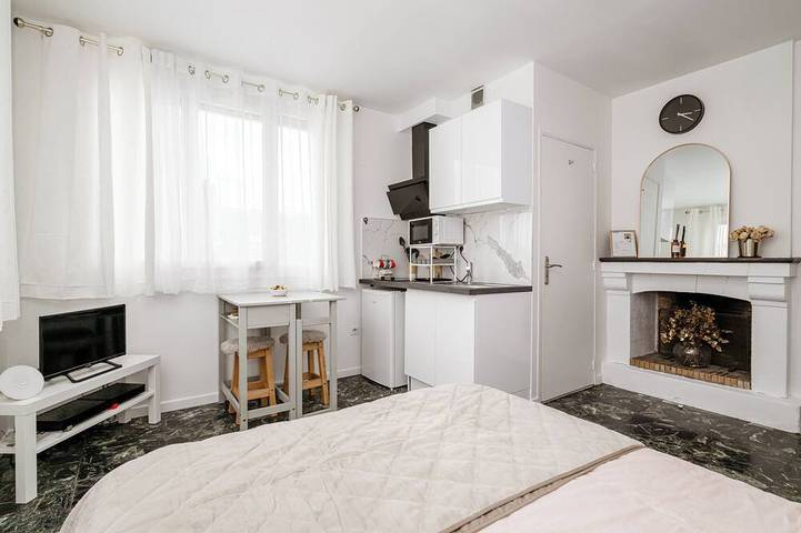 Ganze Wohnung, L'Ecrin de Camille et Marie in Bobigny, Seine-Saint-Denis