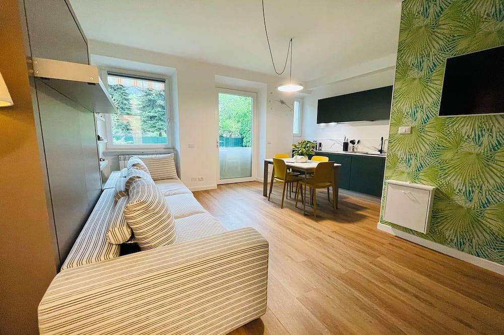 Appartamento intero, Green view … greenery in the city in Europa-Novacella, Bolzano