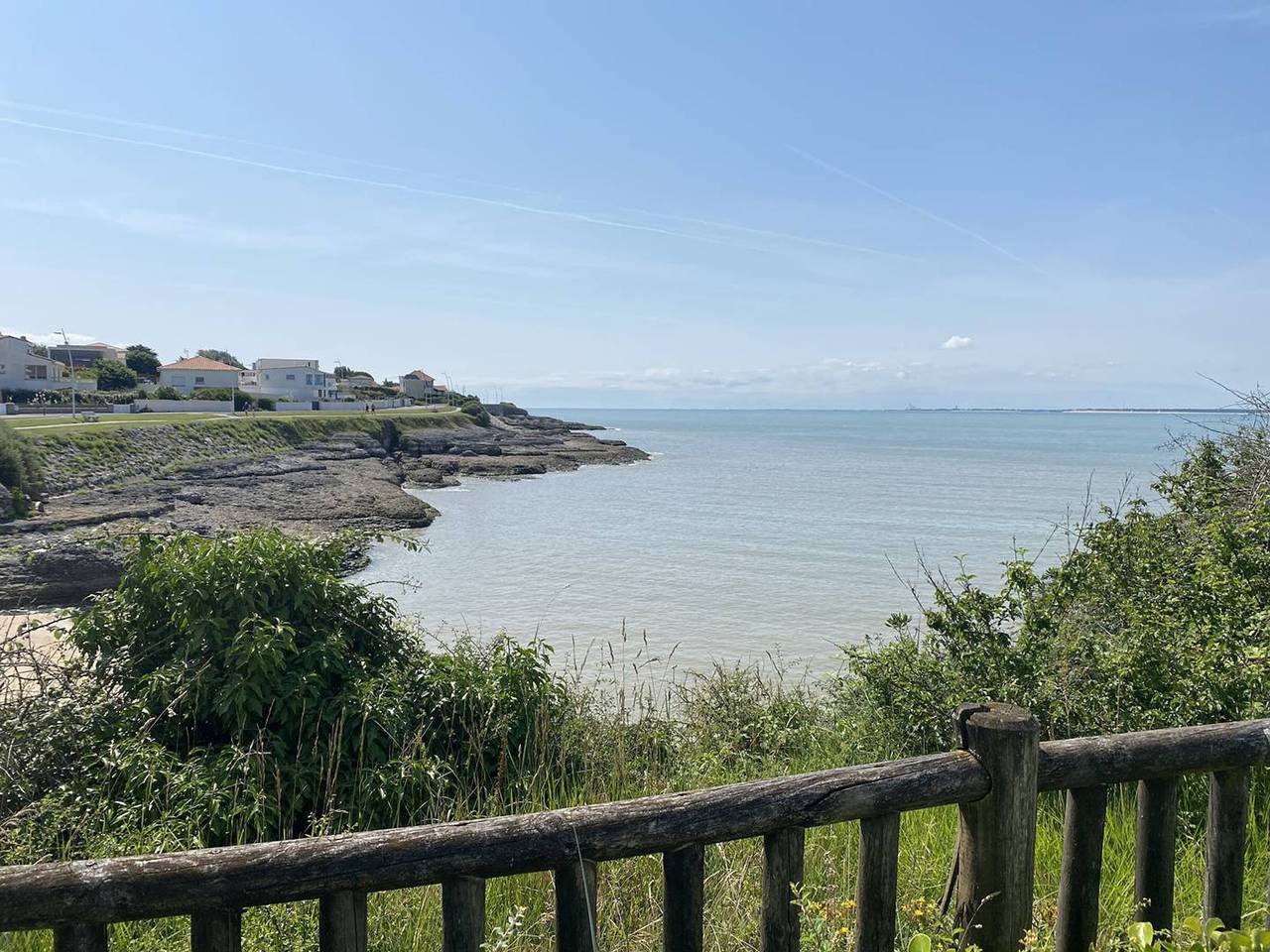 Appartement entier, Vaux-sur-Mer : Charmant T2 en bord de mer avec parking in Vaux-sur-Mer, Côte de Beauté