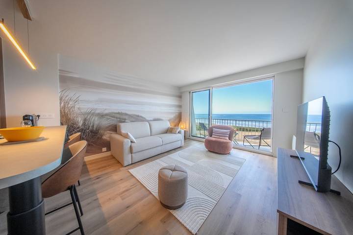 Apartamento entero, Apartamento de vacaciones para 2 personas con piscina in Guidel, Côte des Mégalithes