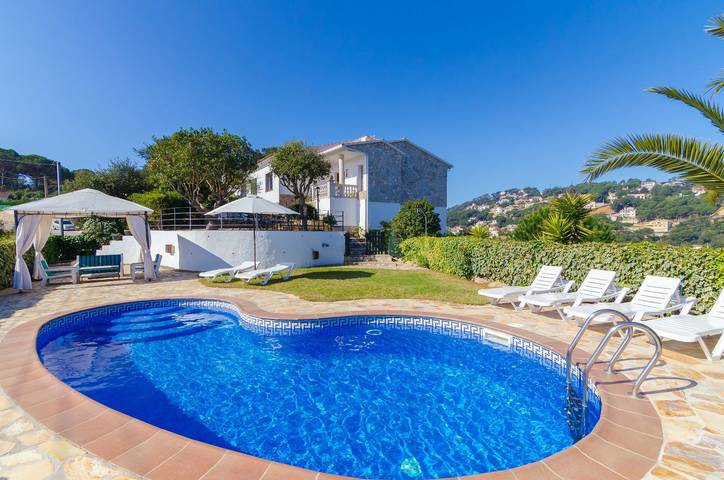 Casa rural para 6 personas, con jardín en Lloret de Mar