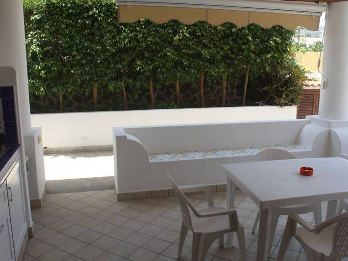 Appartamento vacanze per 2 persone, con Terrazza e Giardino alle Isole Eolie