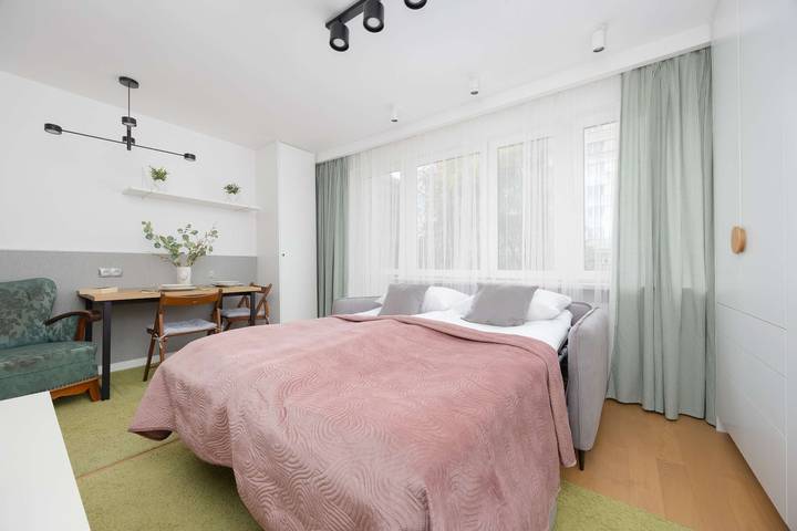 Studio für 2 Personen, mit Balkon/Terrasse, kinderfreundlich in Warschau