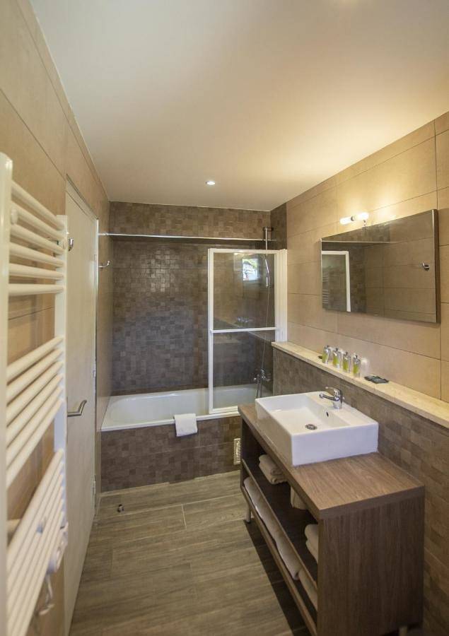 Double Room with Shower in Briançon, Serre Chevalier