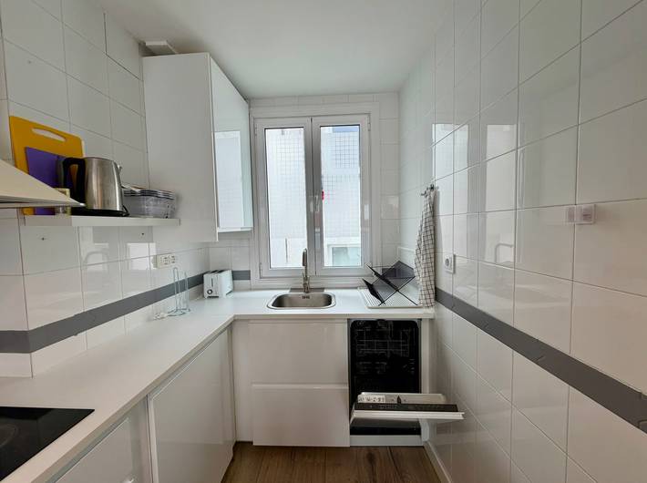 Apartamento vacacional entero, Apartamento de vacaciones para 4 personas con balcón in La Coruña, Costa de Galicia