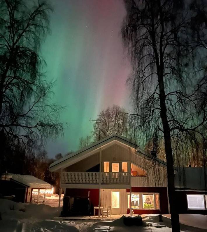 Location de vacances pour 6 personnes, avec sauna ainsi que vue et jardin à Ivalo