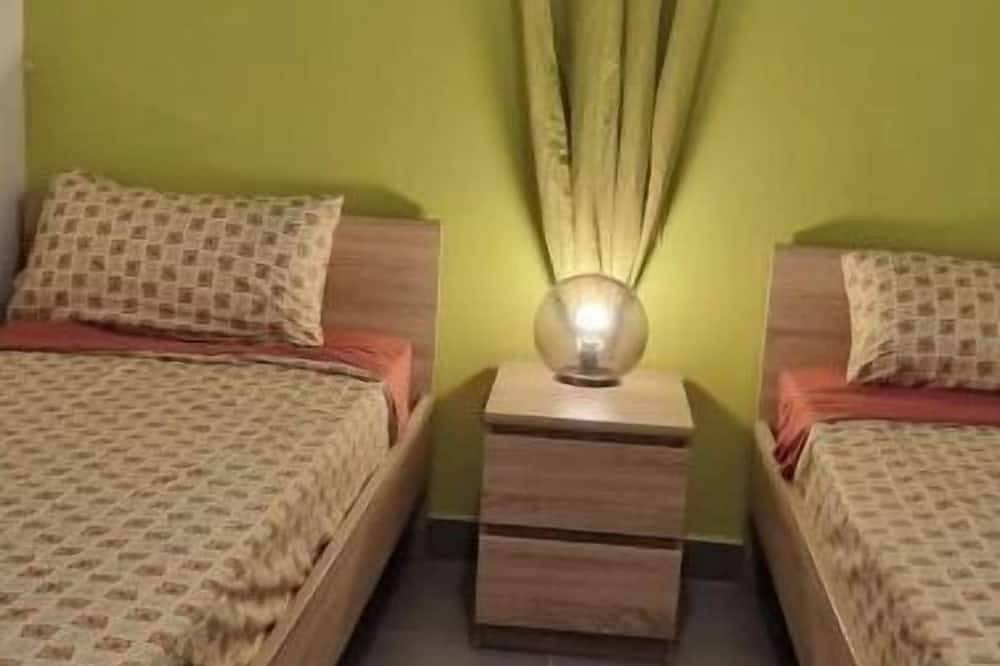 Appartement entier, Appartement dans un pavillon in Orange, Vaucluse