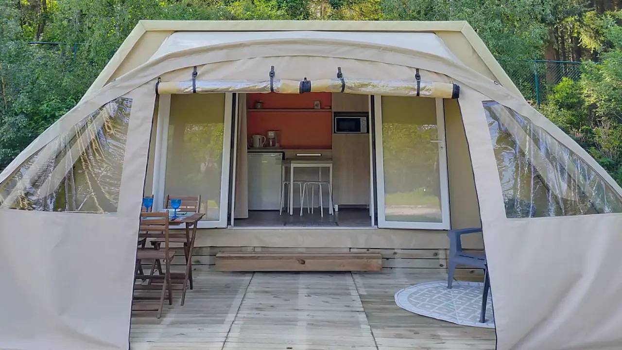 Ganze Ferienwohnung, Ferienwohnung für 4 Personen (16 m²) in Olloy in Viroinval, Parc Naturel Viroin Hermeton