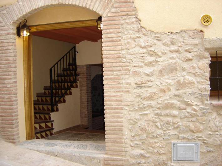 Casa rural para 9 personas, con Balcón y Jacuzzi además de Terraza y Piscina en Alforja