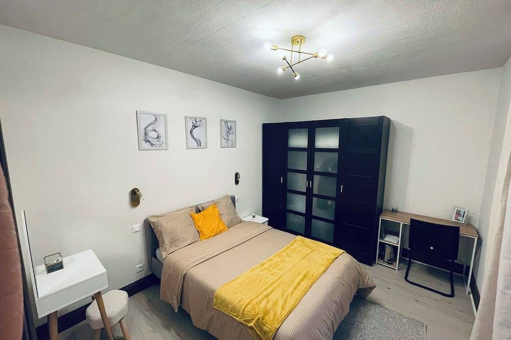Entire apartment, Beijing tea, comfortable ground floor accommodation in Belfort, Territoire-de-Belfort