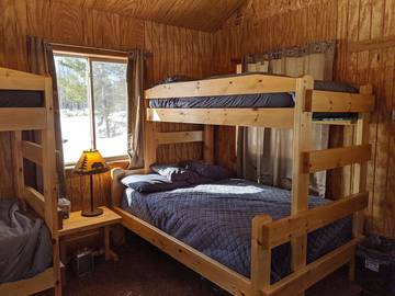 Log Cabin for 5 Guests in Lake Superior, Picture 3