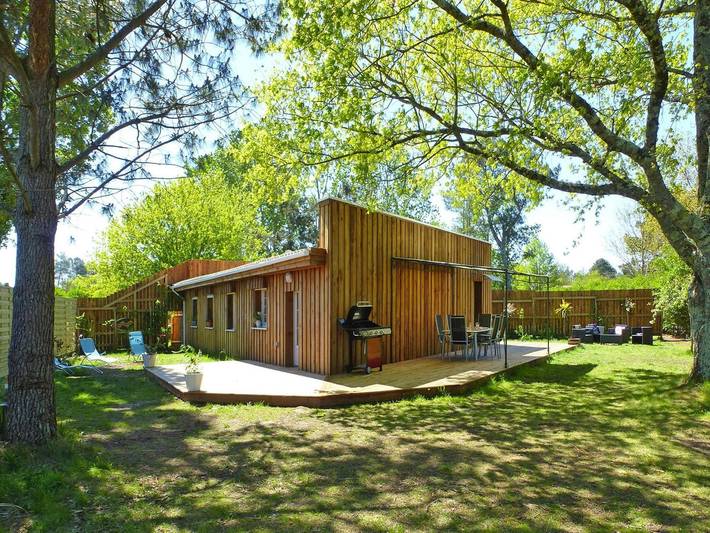 Chalet pour 6 personnes, avec Terrasse et Jardin en Gironde
