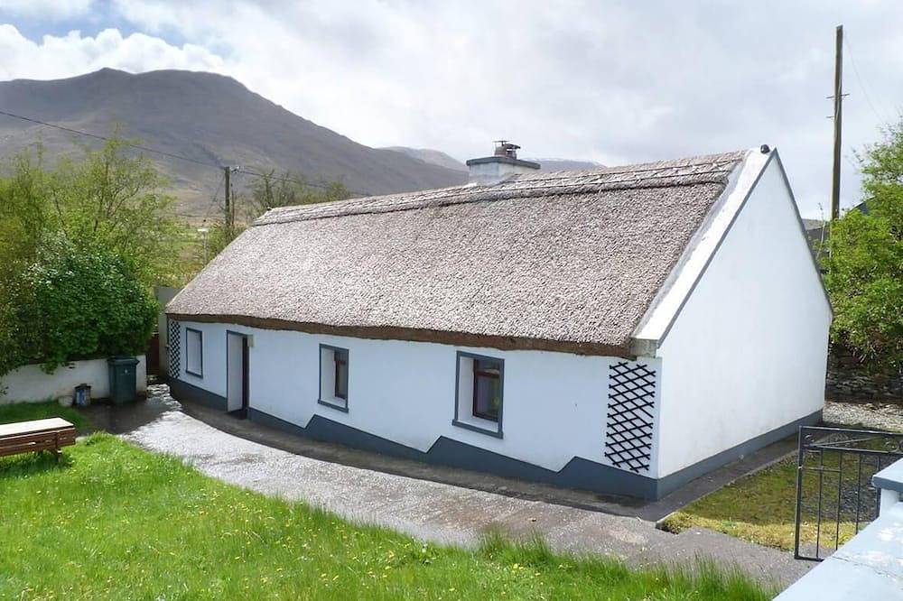2 Bed in Westport Quay (oc-ii15360) in County Mayo