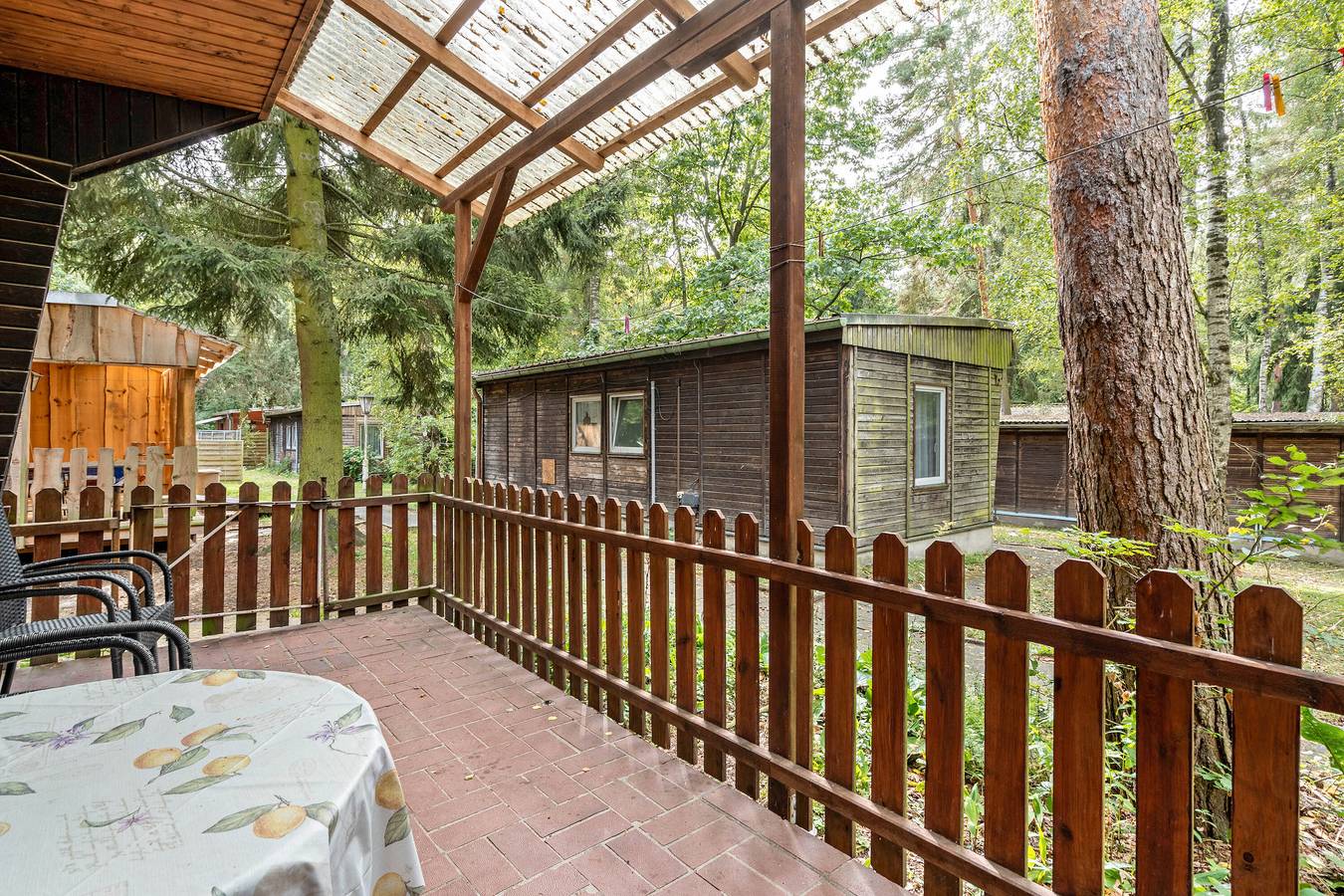 Bungalow '18 - Finnhütte' mit privater Terrasse und gemeinsamem Garten in Niesky, Oberlausitz-Niederschlesien