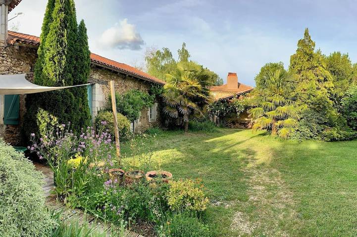 Location de vacances pour 5 personnes à Manzac-sur-Vern