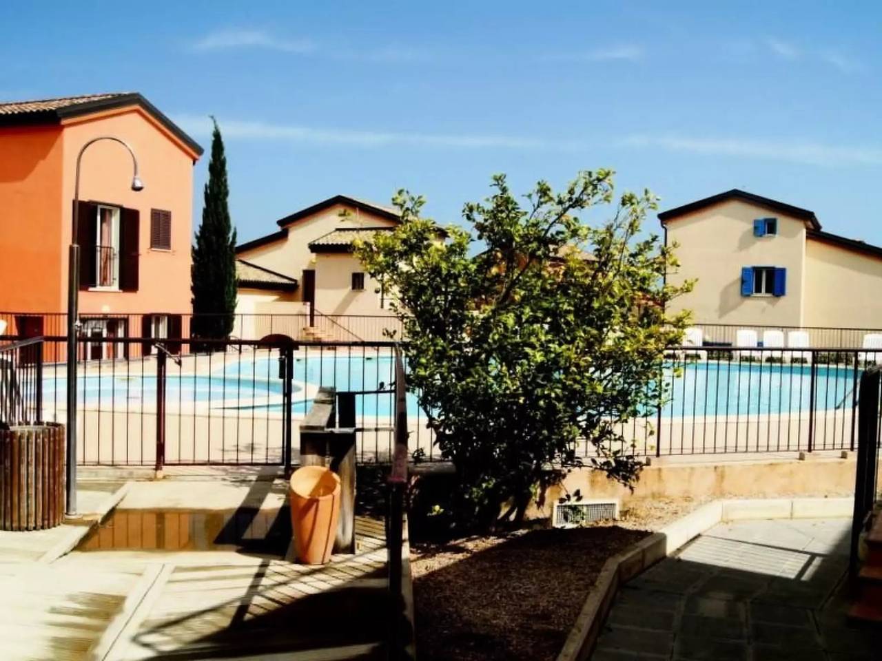 Apartamento entero, 5 estancias 6 personas in Losari, Belgodère