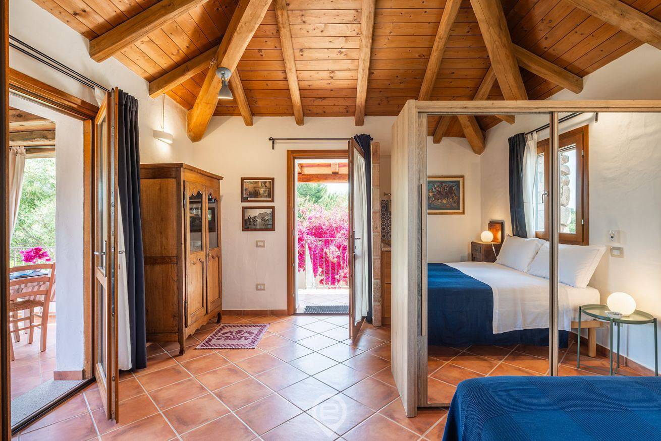 Ganze Wohnung, Ferienwohnung für 2 Personen mit Balkon/Terrasse in Maracalagonis, Cagliari Provinz
