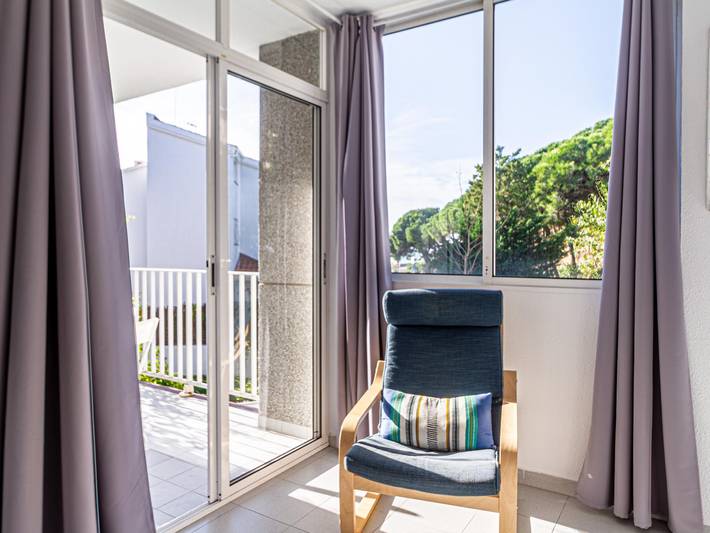 Gîte pour 4 personnes, avec balcon/terrasse et vue sur l’océan, animaux acceptés à Sant Pol de Mar - 3