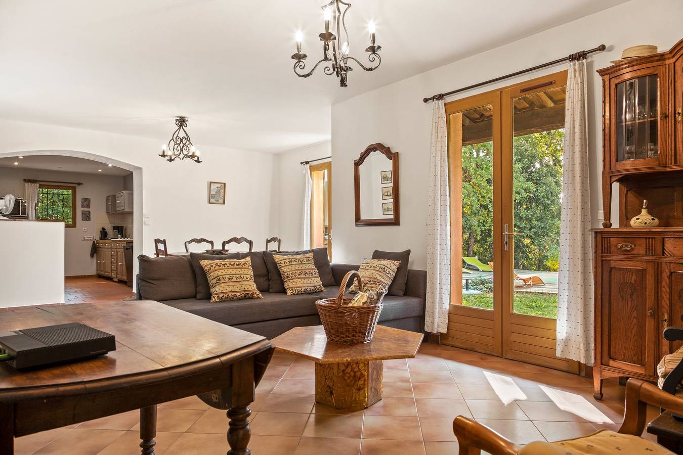 Villa „Bignone“ mit privatem Pool, privater Terrasse und Wlan in Régusse, Brignoles Region