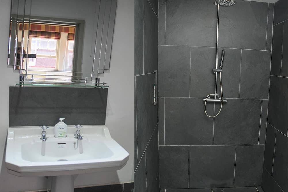 Ganze Wohnung, Apartment-Deluxe-Ensuite mit Dusche in Eastbourne, Ost Sussex