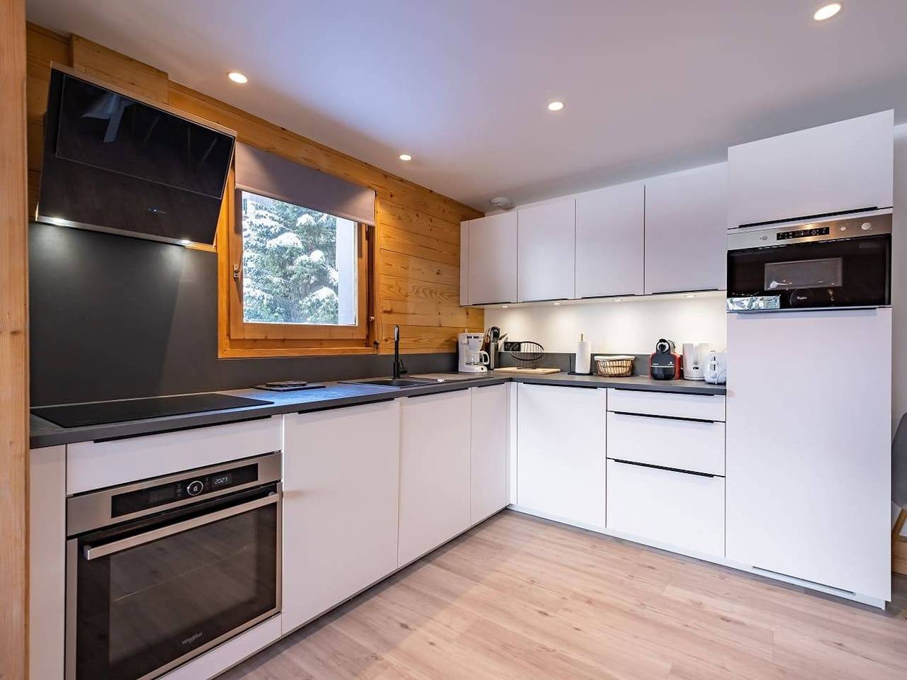 Ganze Wohnung, Méribel Mottaret Condo - Ski-In/Ski-Out, 3 Zimmer, 8 Pers, Wifi in Méribel-Mottaret, Les Allues