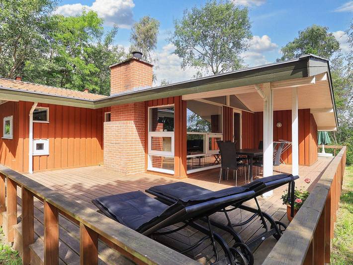 Ferienhaus für 10 Personen, mit Terrasse und Sauna sowie Garten, kinderfreundlich