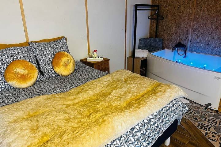 Gîte pour 2 personnes, avec jardin et jacuzzi à Sainte-Marie-au-Bosc - 4