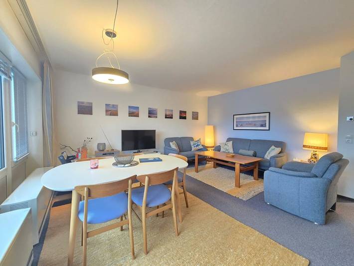 Ganze Wohnung, Ferienhaus am Dorfteich 16a – Strandnahe Ferienwohnung in Wenningstedt auf Sylt mit Terrasse, Dünenblick & Garten in Wenningstedt, Sylt