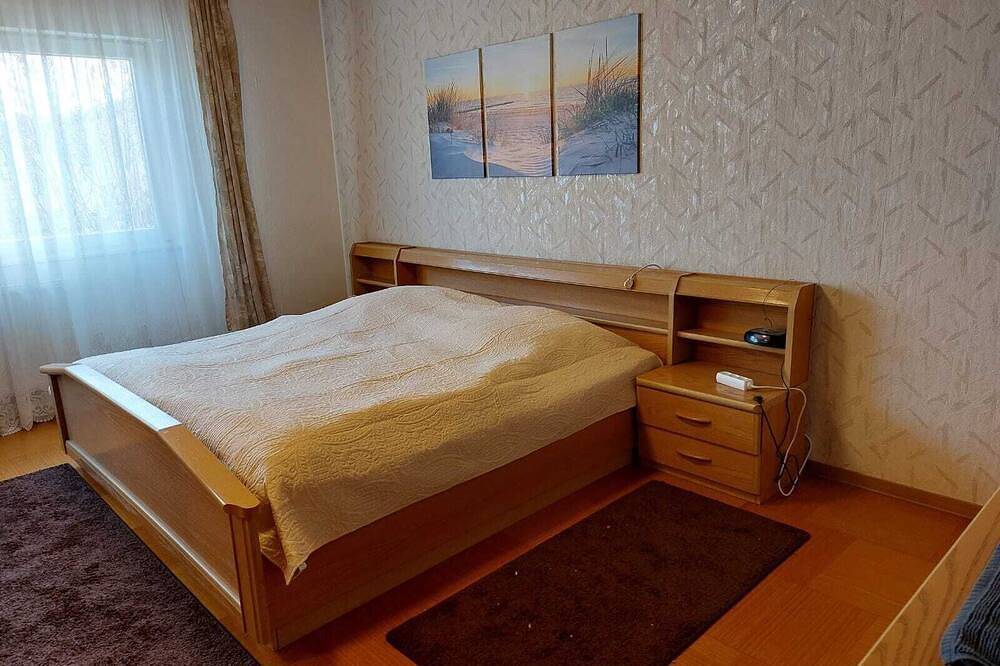 Ganze Wohnung, Ferienwohnung Sonnenschein - Ihr Zuhause auf der Weininsel Sommerach in Sommerach, Fränkisches Weinland