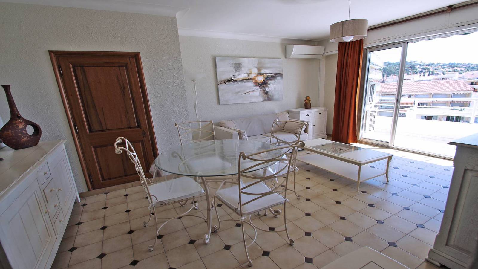 Ganze Ferienwohnung, Apartment für 4 Personen - Innenstadt und Strand - Meerblick - Wifi - Klimaanlage - Sainte Maxime in Sainte-Maxime, Draguignan Region