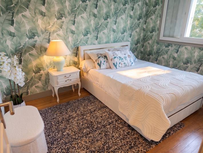 Entire apartment, Charming apartment Chartres 80 m², terrace in Chartres, Chartres region